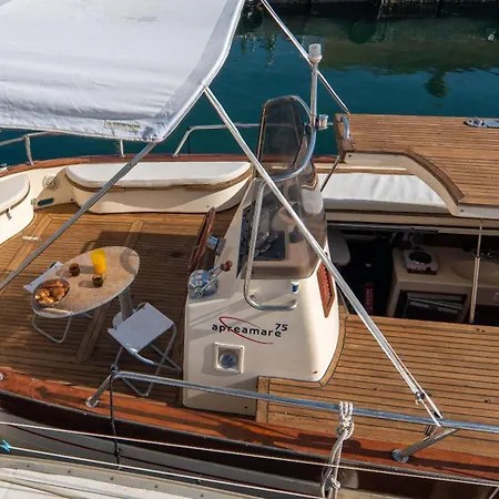 Hebergements Bateaux A Quai Porquerolles Kamer foto